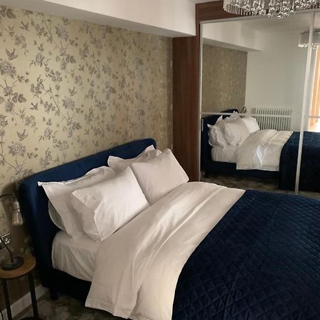 Mitre Court Holiday Home 普里茅斯 外观 照片